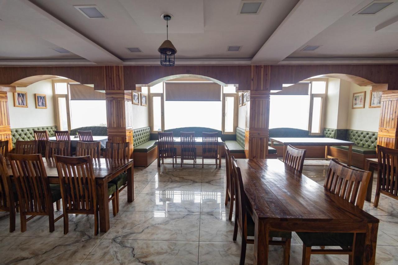 Hotel Valley View - Best For Family Vacations-Conference-Mice Events Csail Kültér fotó